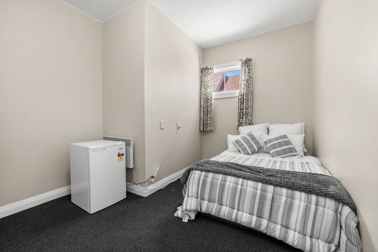 Photo of property in Rosemere Backpackers, 6 Macdonald Crescent, Te Aro, Wellington, 6011