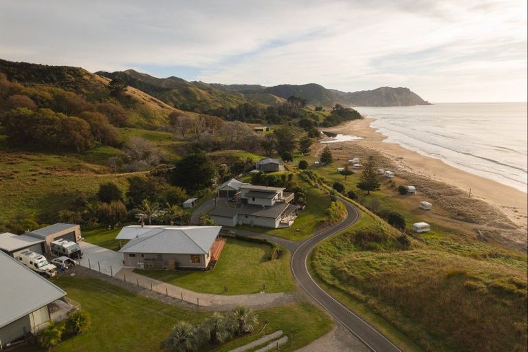 Photo of property in 599 Waihau Road, Tolaga Bay, 4073