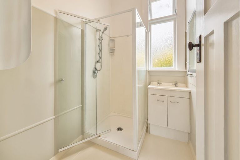 Photo of property in 43 Melbourne Street, South Dunedin, Dunedin, 9012