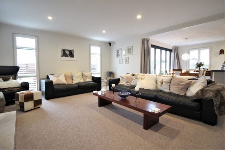 Photo of property in 33f Larch Crescent, Alexandra, 9320