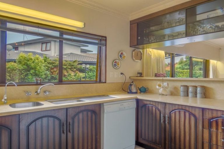 Photo of property in 37 Pouwhare Street, Whakatane, 3120