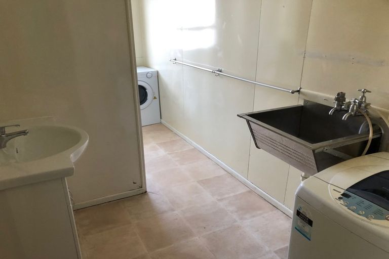 Photo of property in 1/132 London Street, Dunedin Central, Dunedin, 9016