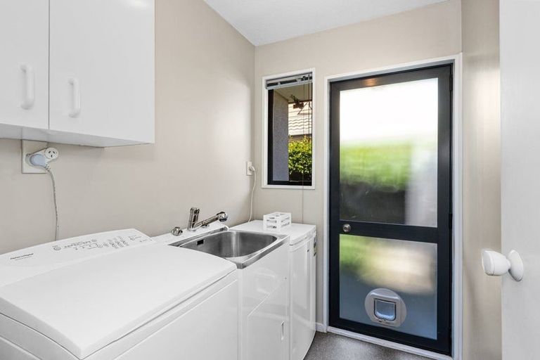 Photo of property in 2/20 Bella Rosa Drive, Hei Hei, Christchurch, 8042