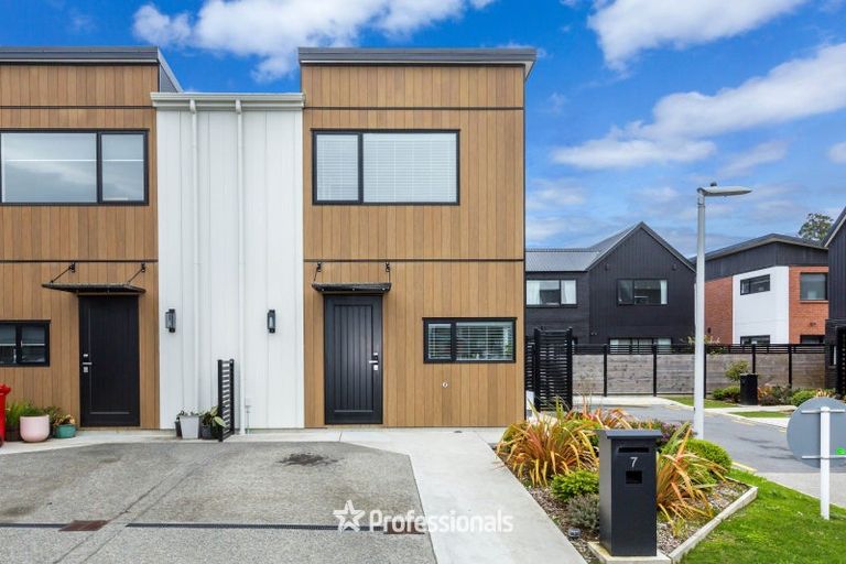 Photo of property in 7 Reakes Crescent, Wallaceville, Upper Hutt, 5018