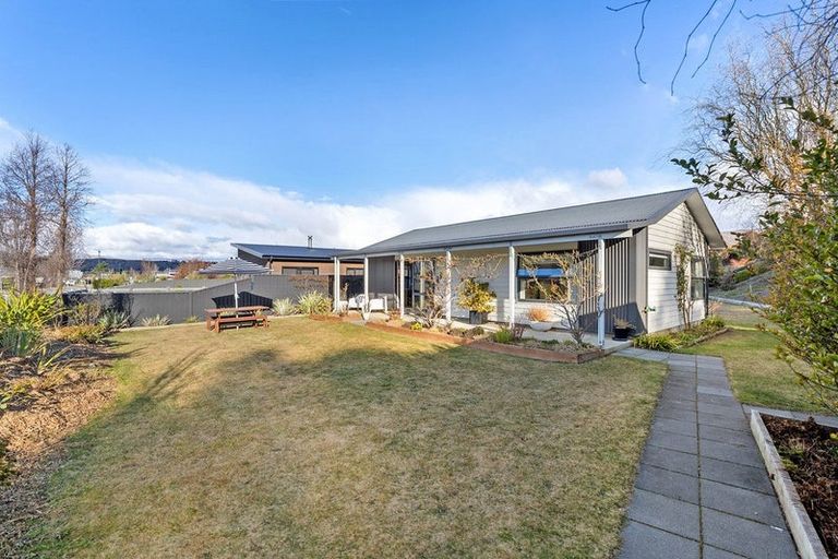 Photo of property in 23 Mallard Street, Albert Town, Wanaka, 9305