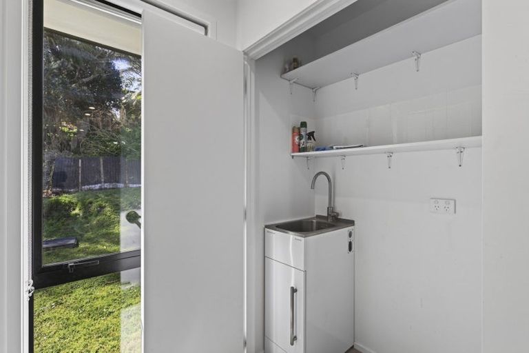 Photo of property in 6b Clerke Place, Marfell, New Plymouth, 4310