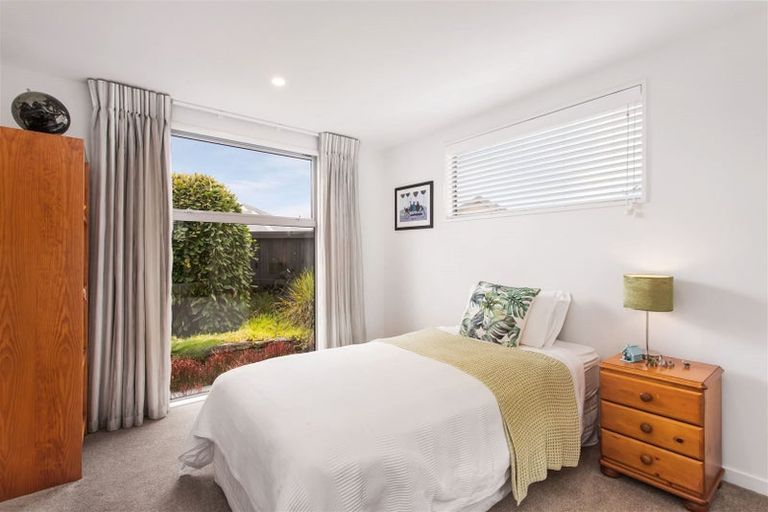 Photo of property in 16 Muirhill Street, Halswell, Christchurch, 8025