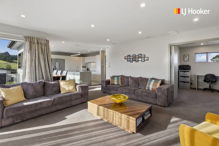 Photo of property in 333 Highcliff Road, Highcliff, Dunedin, 9013