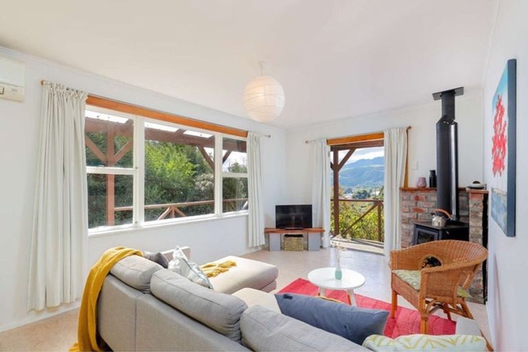 Photo of property in 38 Queens Road, Stepneyville, Nelson, 7010