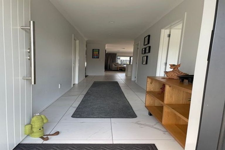 Photo of property in 33 Probert Crescent, Chartwell, Hamilton, 3210