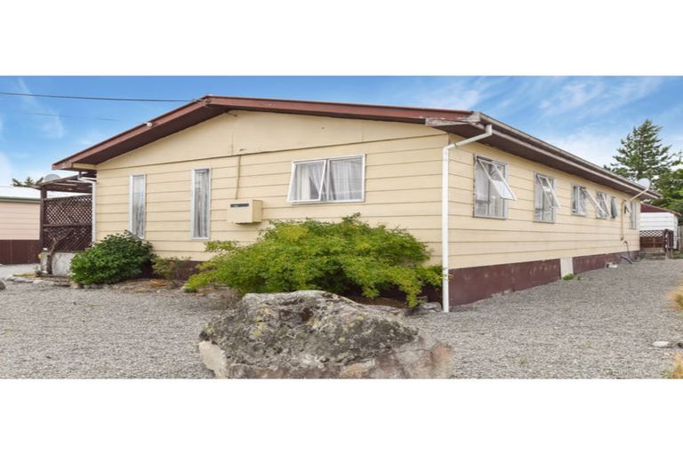 Photo of property in 257 Mackenzie Drive, Twizel, 7901