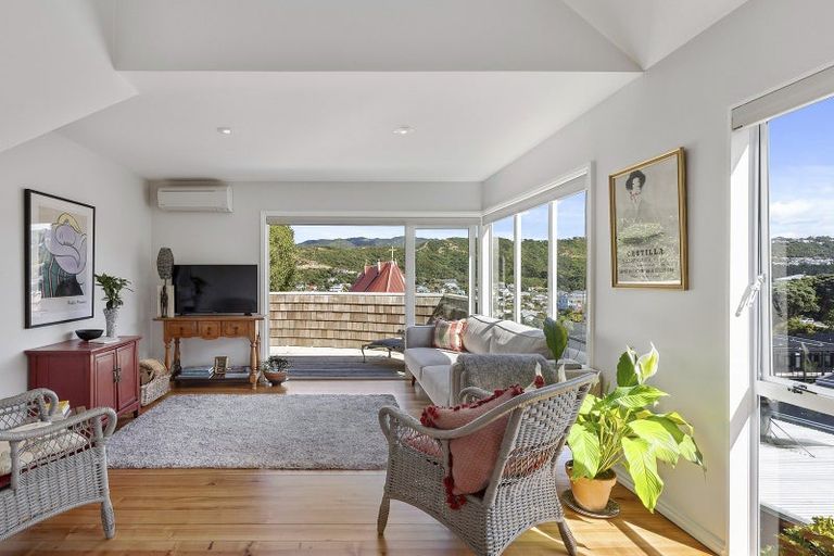 Photo of property in 86a Volga Street, Island Bay, Wellington, 6023