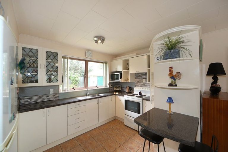 Photo of property in 249 Warwick Road, Mayfair, Hastings, 4122