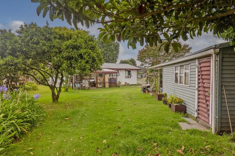 Photo of property in 110 Cook Drive, Whitianga, 3510