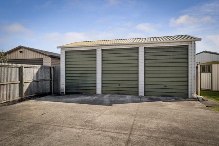 Photo of property in 16 Ngata Place, Hei Hei, Christchurch, 8042
