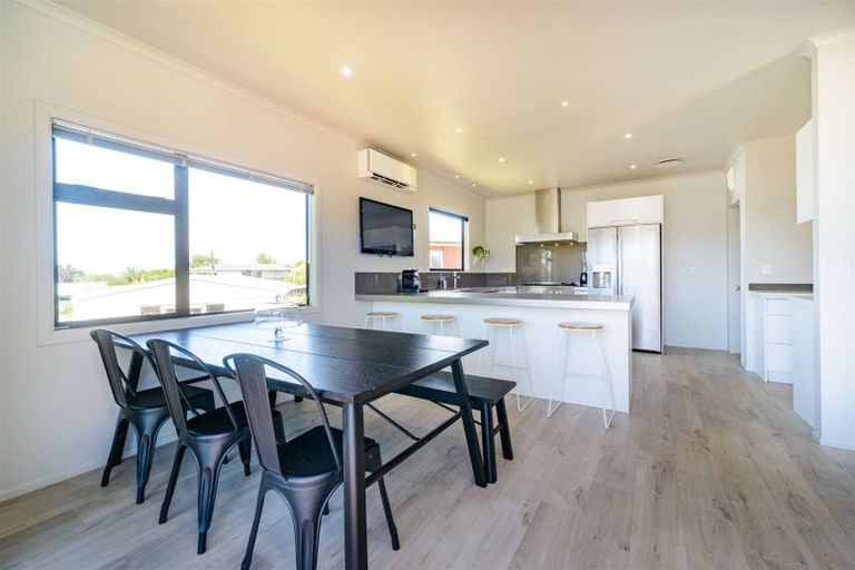 Photo of property in 25 Haggitt Street, Feilding, 4702