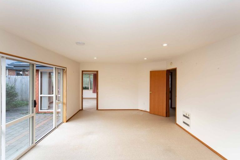 Photo of property in 1/3 Lantern Lane, Halswell, Christchurch, 8025