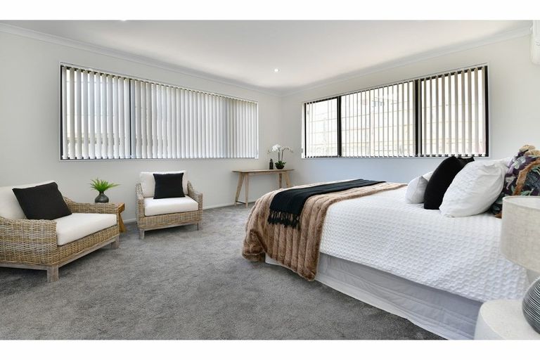 Photo of property in 61 Landmark Terrace, Orewa, 0931