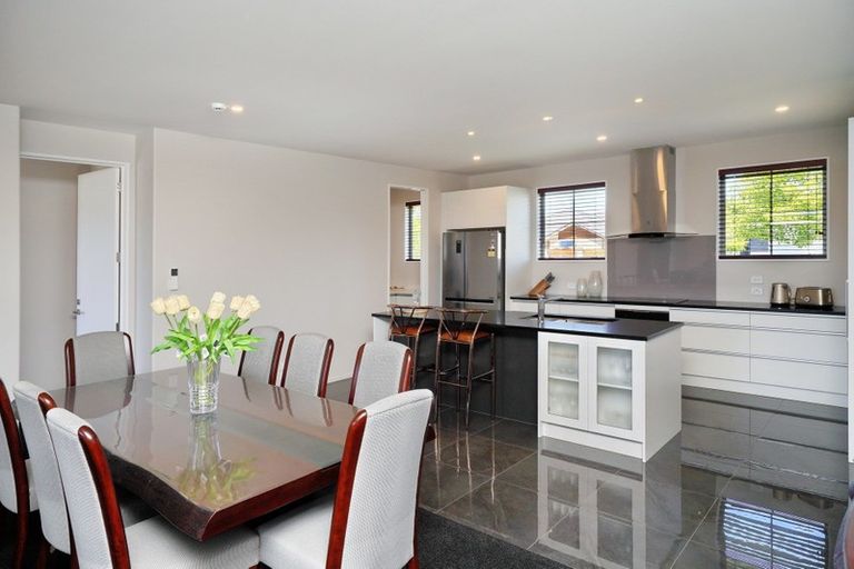 Photo of property in 53 Grayshott Avenue, Casebrook, Christchurch, 8051