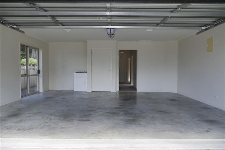 Photo of property in 13 Tieke Place, Horahora, Whangarei, 0110