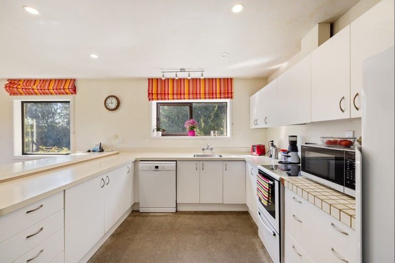 Photo of property in 460 Douglas Road, Amberley, 7482