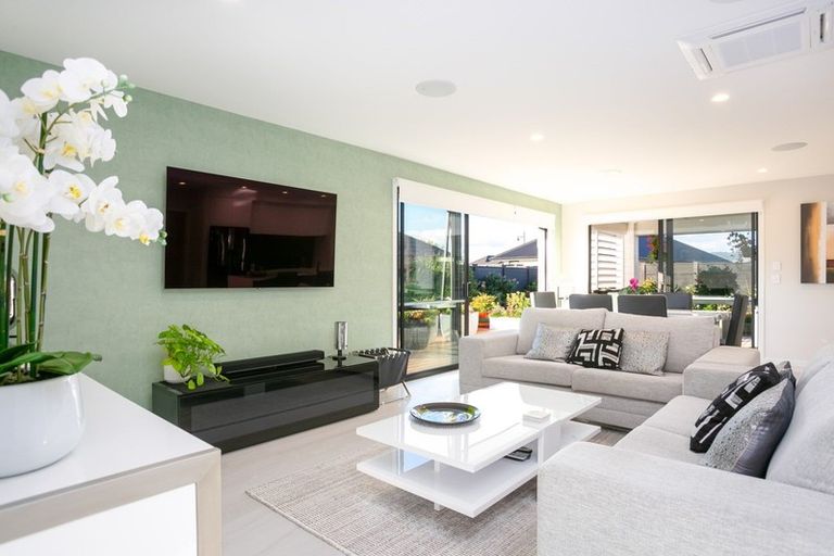 Photo of property in 3 Webber Street, Cambridge, 3434