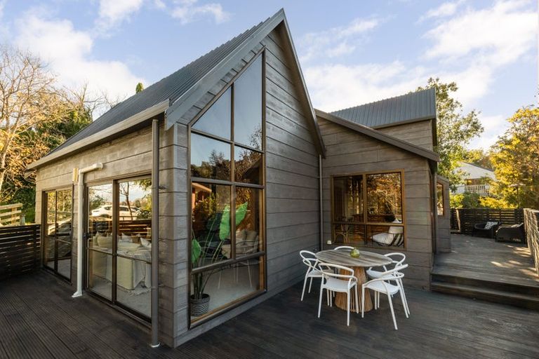 Photo of property in 34b Tanner Street, Havelock North, 4130