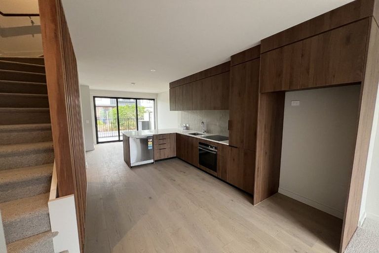 Photo of property in 7b Windlass Street, Long Bay, Auckland, 0630