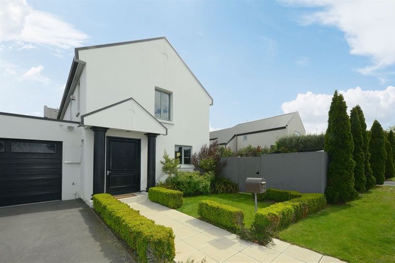 Photo of property in 95 Abberley Crescent, St Albans, Christchurch, 8014