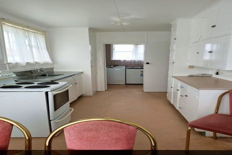 Photo of property in 8 Outram Street, Wairoa, 4108