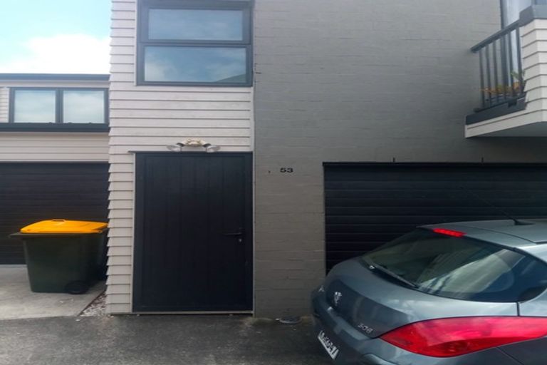 Photo of property in 53 Popokatea Drive, Takanini, 2112