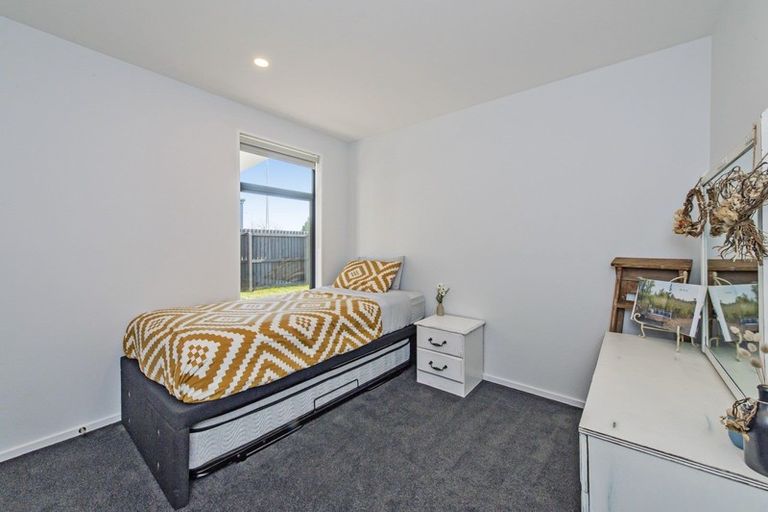 Photo of property in 109 Manakura Street, Russley, Christchurch, 8042