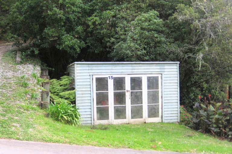 Photo of property in 15 Ferndale Drive, Snells Beach, 0920