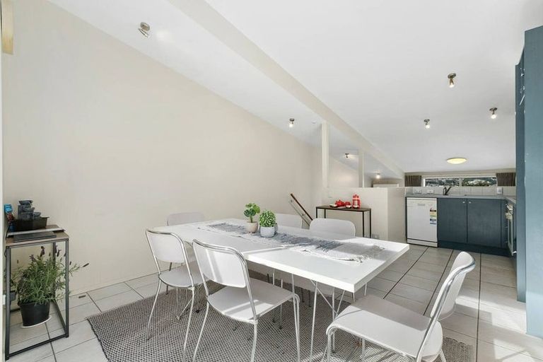 Photo of property in Greenstone Terraces, 13/716 Frankton Road, Queenstown, 9300