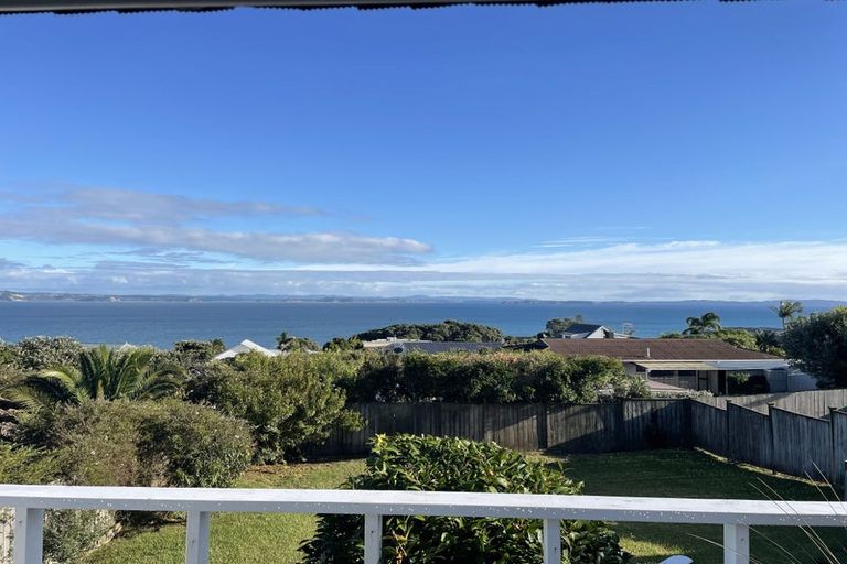 Photo of property in 1322 Whangaparaoa Road, Army Bay, Whangaparaoa, 0930