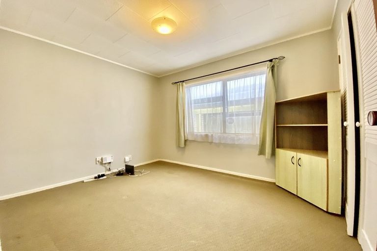 Photo of property in 109 Everglade Drive, Totara Heights, Auckland, 2105