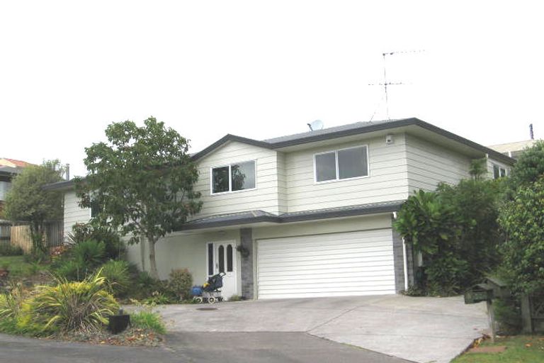 Photo of property in 2/11 Delamare Court, Sunnynook, Auckland, 0632