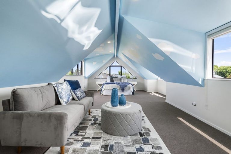 Photo of property in 86 Becroft Drive, Forrest Hill, Auckland, 0620