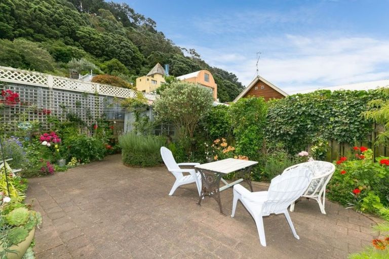 Photo of property in 7 Aorangi Terrace, Thorndon, Wellington, 6011