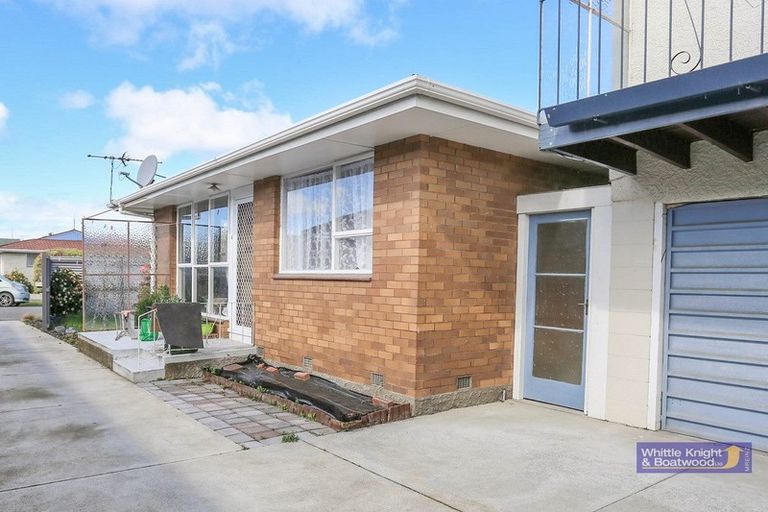 Photo of property in 1/23 Chilton Drive, Mairehau, Christchurch, 8052