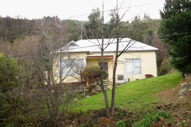 Photo of property in 159 Ravensbourne Road, Ravensbourne, Dunedin, 9022