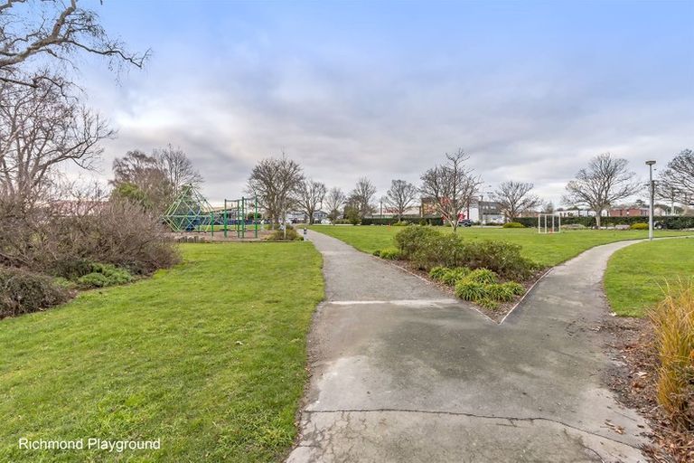 Photo of property in 2/33 Pavitt Street, Richmond, Christchurch, 8013