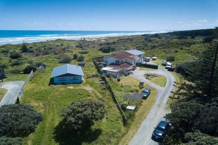 Photo of property in 2/512 West Coast Road, Waipapakauri, Awanui, 0486