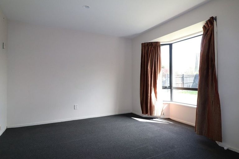 Photo of property in 146 Burwood Road, Burwood, Christchurch, 8083