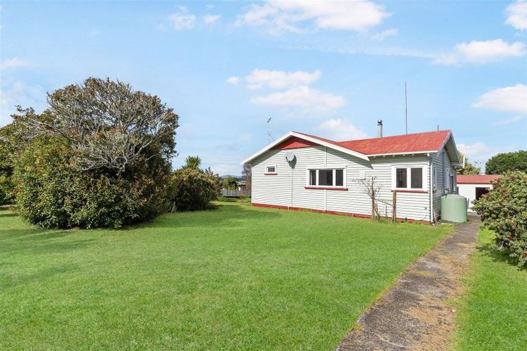 Photo of property in 2 Featon Road, Waihi, 3610
