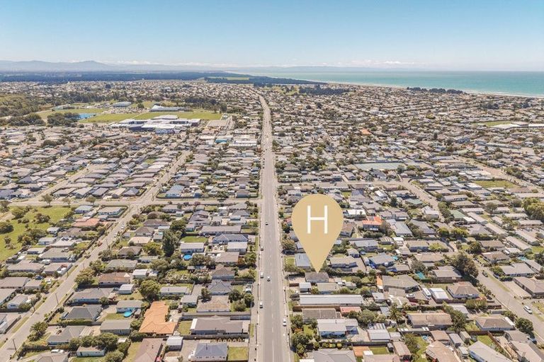 Photo of property in 116 Bower Avenue, New Brighton, Christchurch, 8083