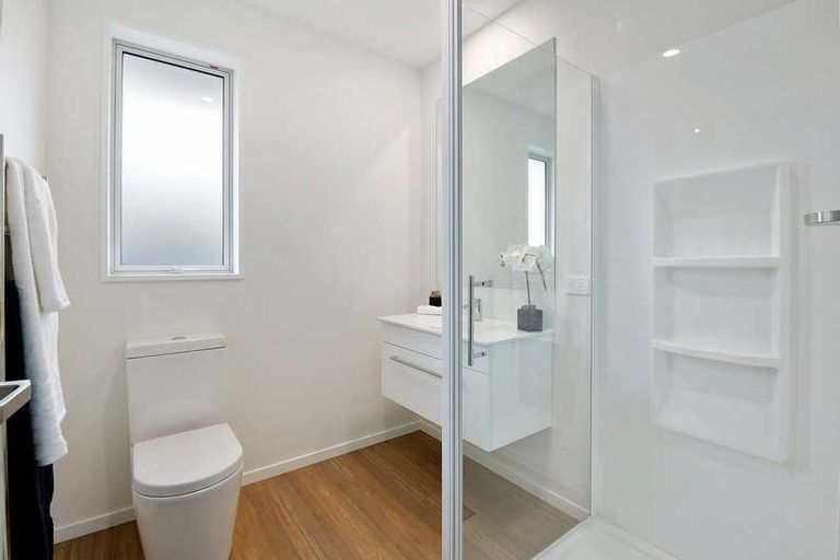 Photo of property in 8b Halliwell Avenue, Papanui, Christchurch, 8052