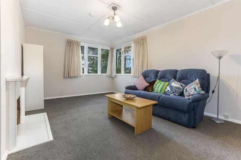 Photo of property in 13 King Crescent, Ranui, Porirua, 5024