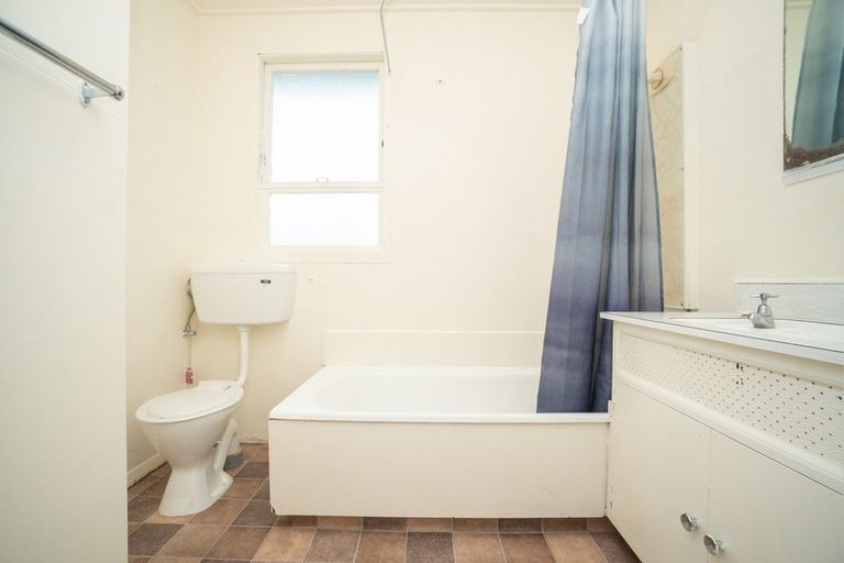 Photo of property in 14e Monckton Street, Feilding, 4702