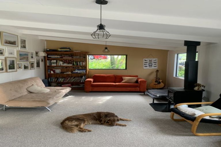 Photo of property in 9 Boeing Road, Onerahi, Whangarei, 0110